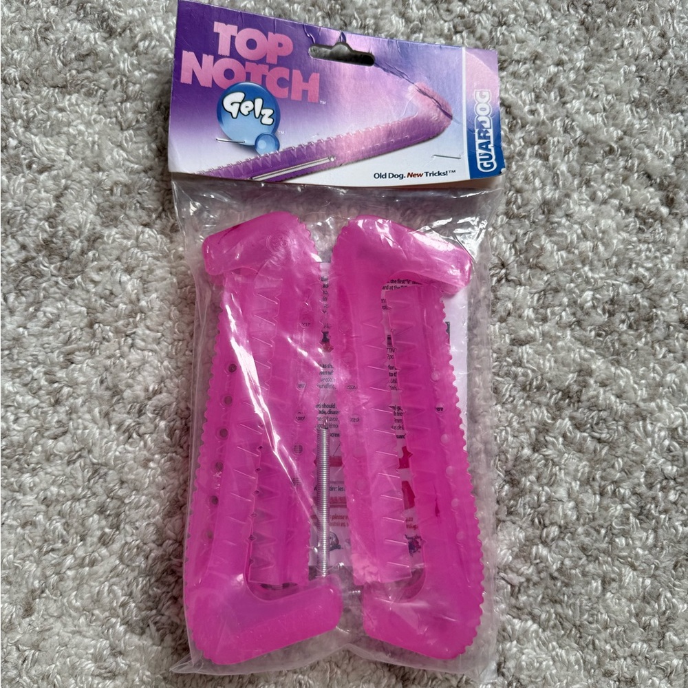 Top Notch Gelz Pink Ice Skate Guards